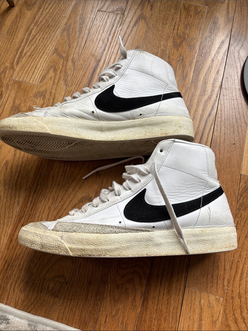 Nike White and Black High-Top Sneakers men’s size 11